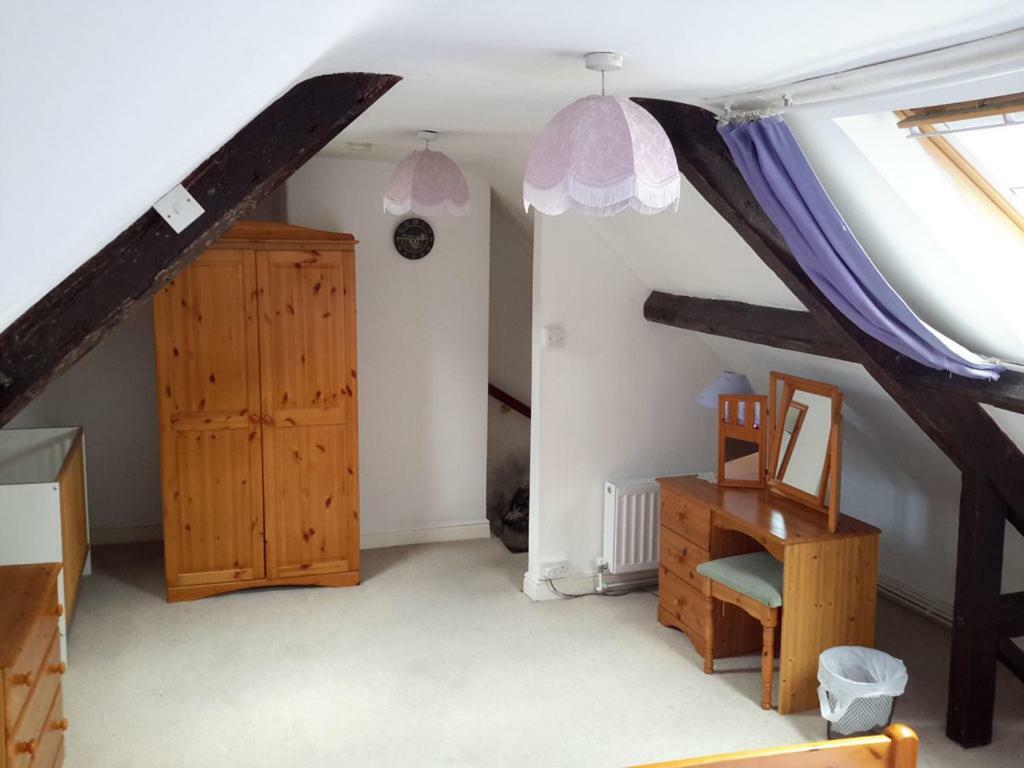 Lupine Cottage Уитби Екстериор снимка